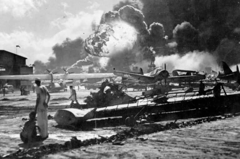 Turning Points: Key Battles That Shaped World War II History