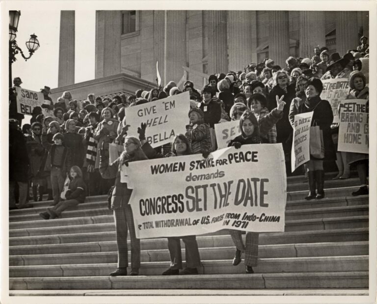 How Lobby Groups Shape Decisions on War and Peace