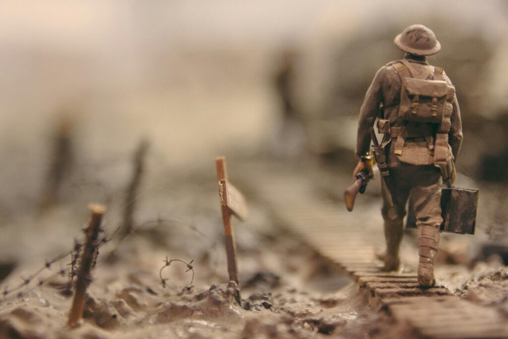 Voices of Valor: True Survival Tales from Modern Wars